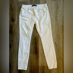 White Express Jegging, size 10R perfect condition!